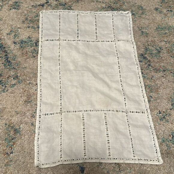 Vintage Table Linens (napkins) Lot of 7 - Picture 8 of 8